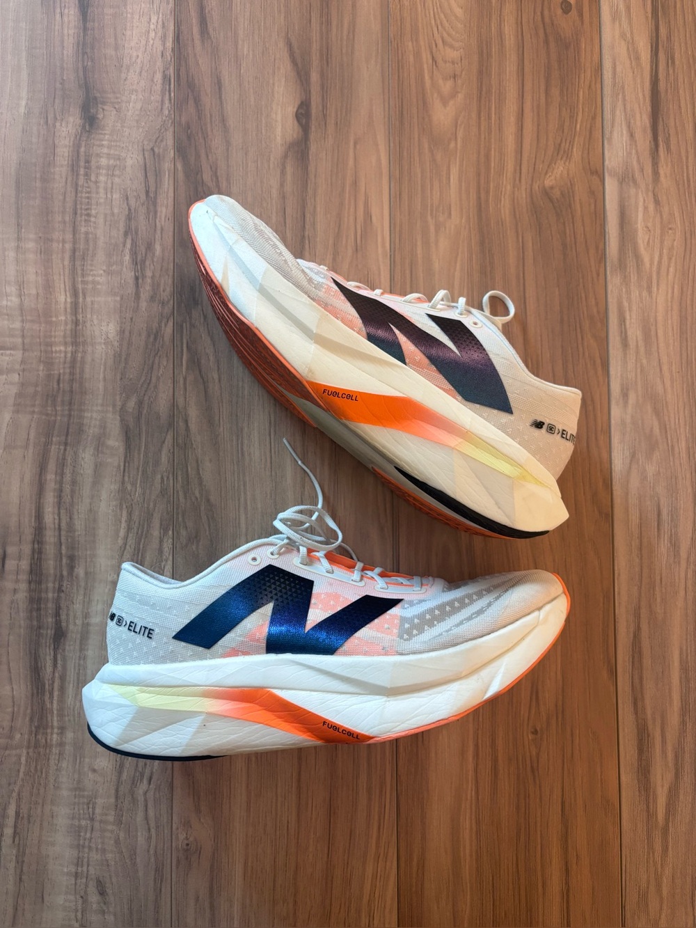 New Balance Fuel Cell Elite Supercomp V4